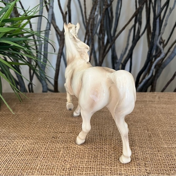 Vintage Ceramic White Horse - Picture 5 of 9